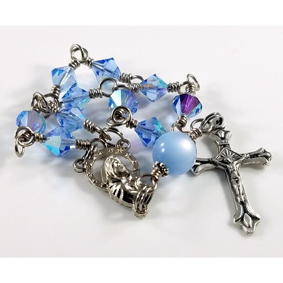 Mary Jesus One Decade Rosary, Moonglow Bead, Wire Wrapped - Picture 9 of 10